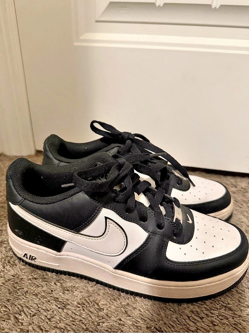 Nike Air Force 1 Low '07 'Panda' Black & White Sneakers